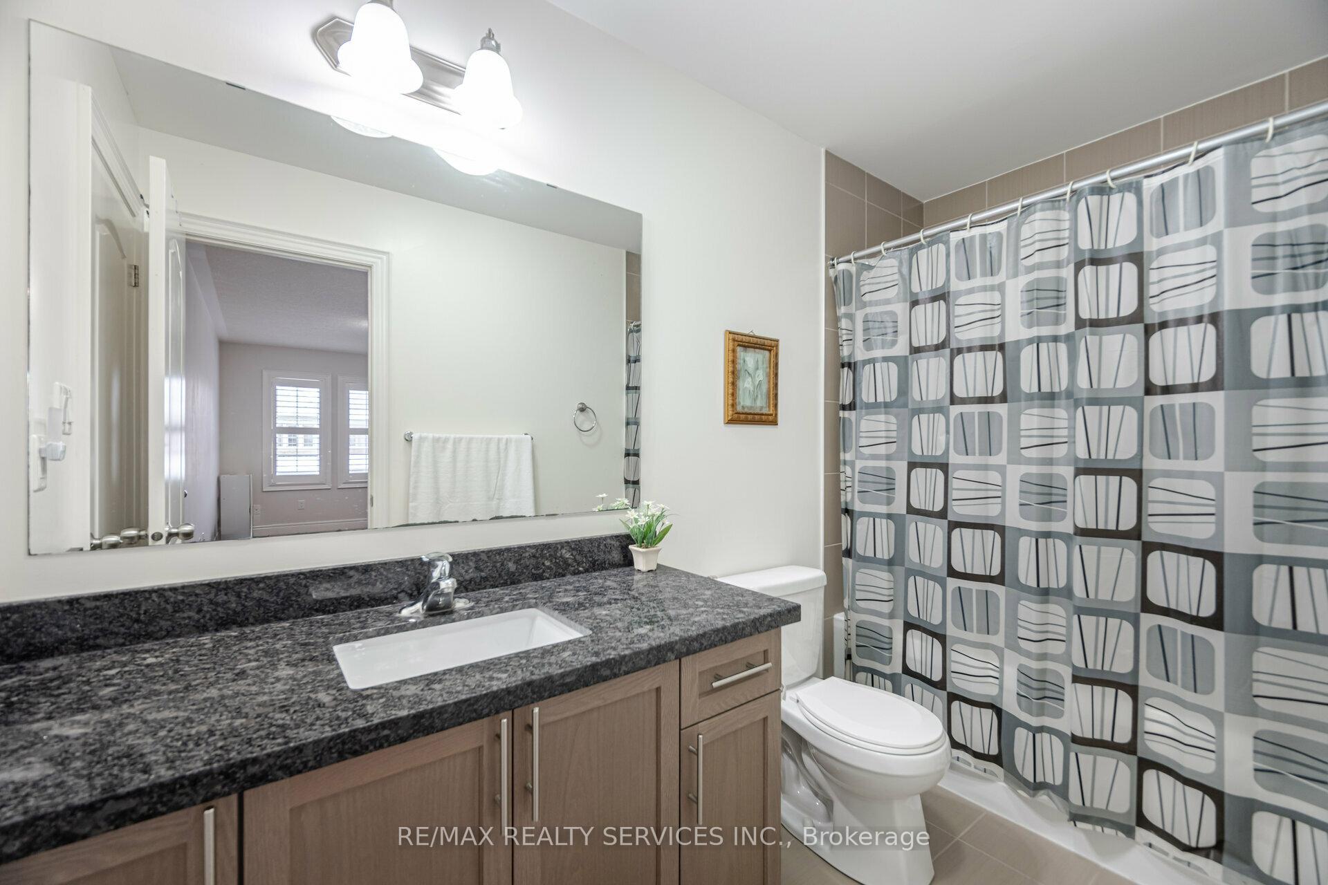 Photo 27 of 58 Andretti Crescent, Brampton, Credit Valley — HOMEH