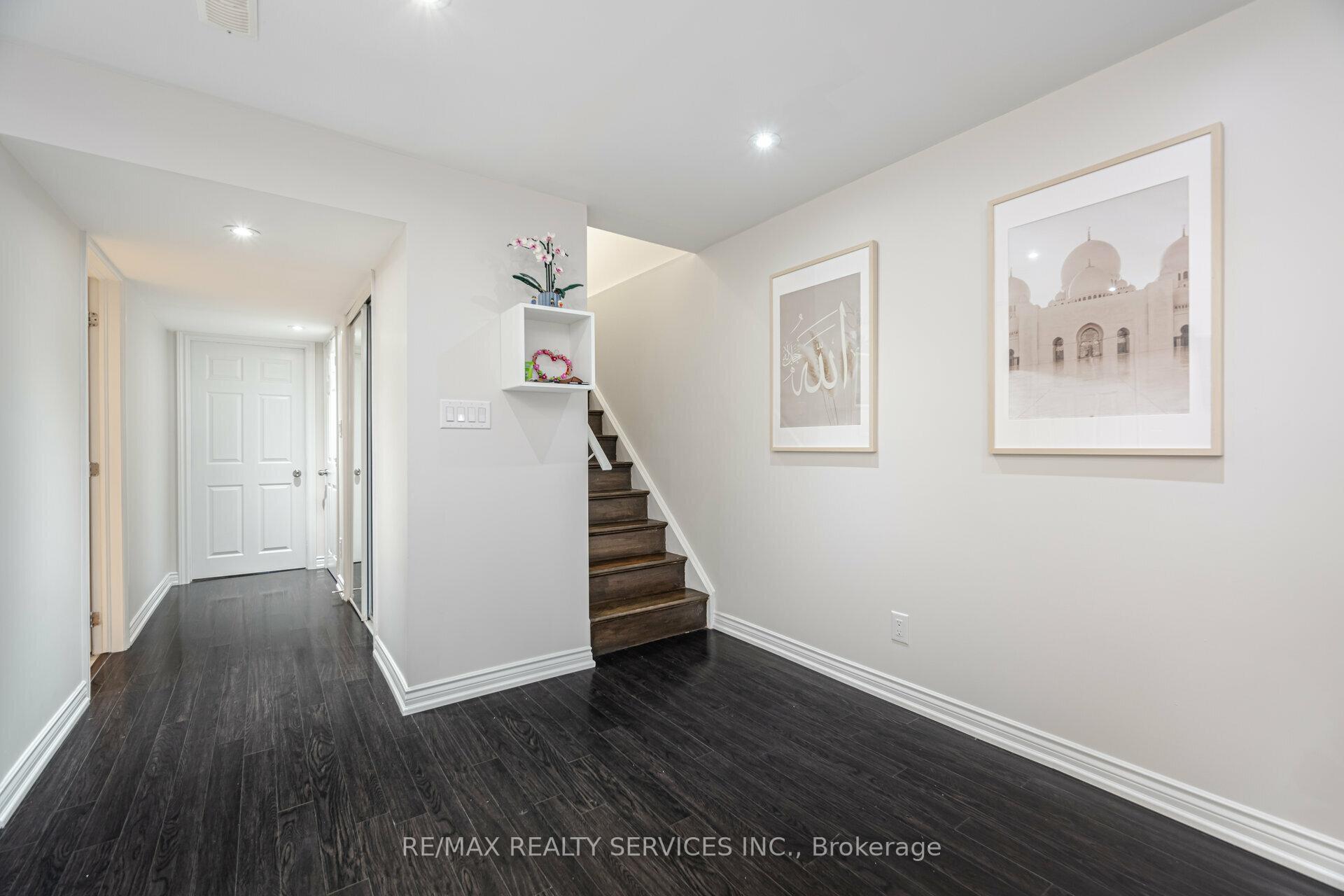 Photo 34 of 58 Andretti Crescent, Brampton, Credit Valley — HOMEH