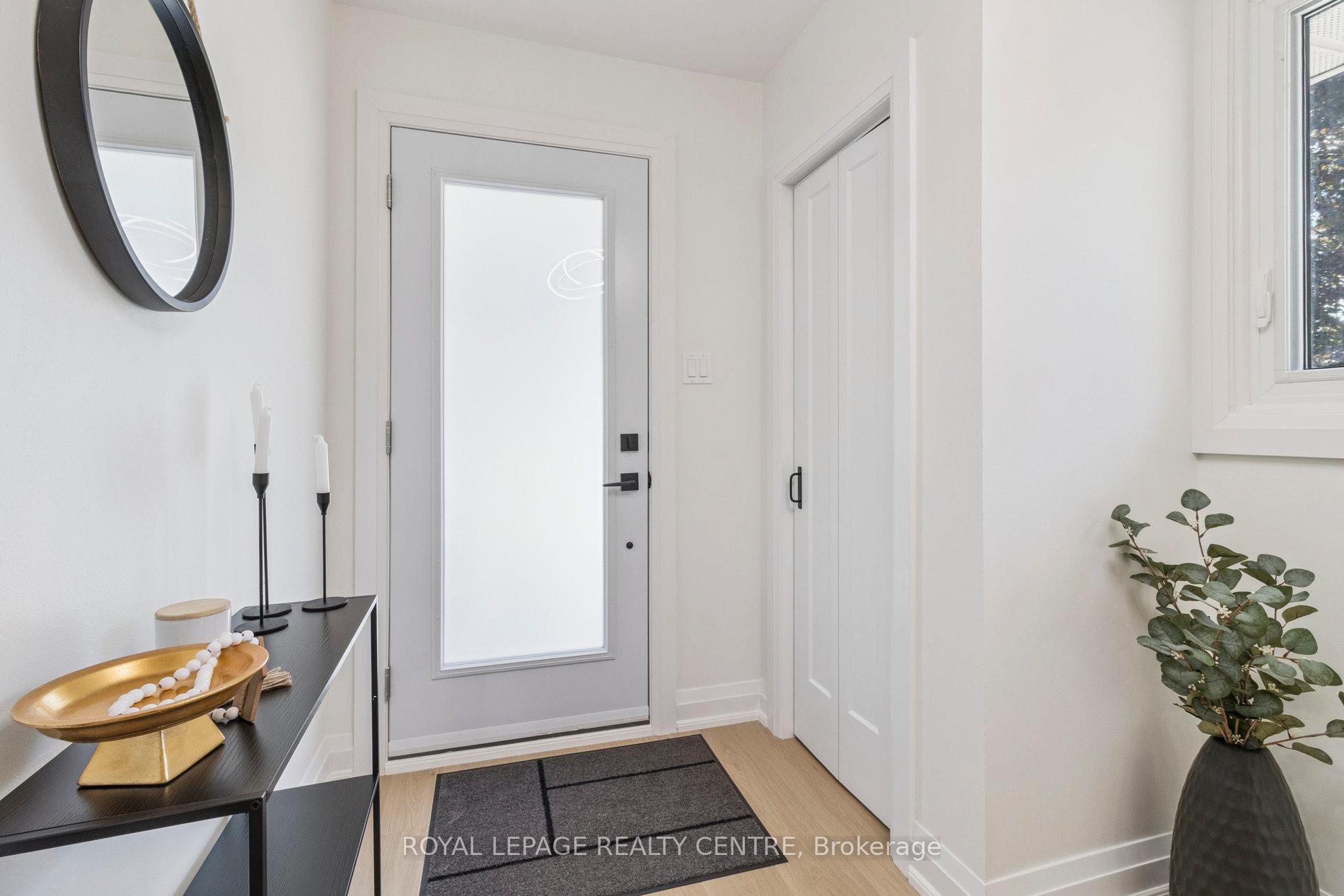 Photo 5 of 14 Charlbrook Avenue, Barrie, Cundles East — HOMEH