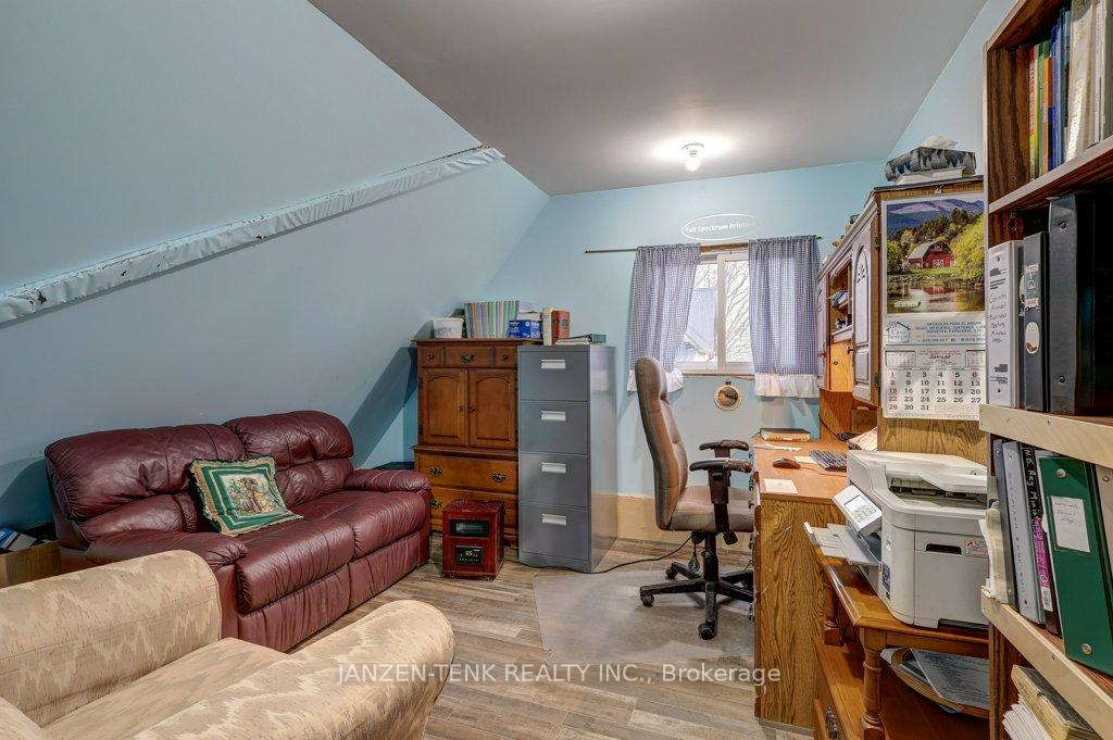 Photo 11 of 50017 Talbot Line, Malahide, Rural Malahide — HOMEH