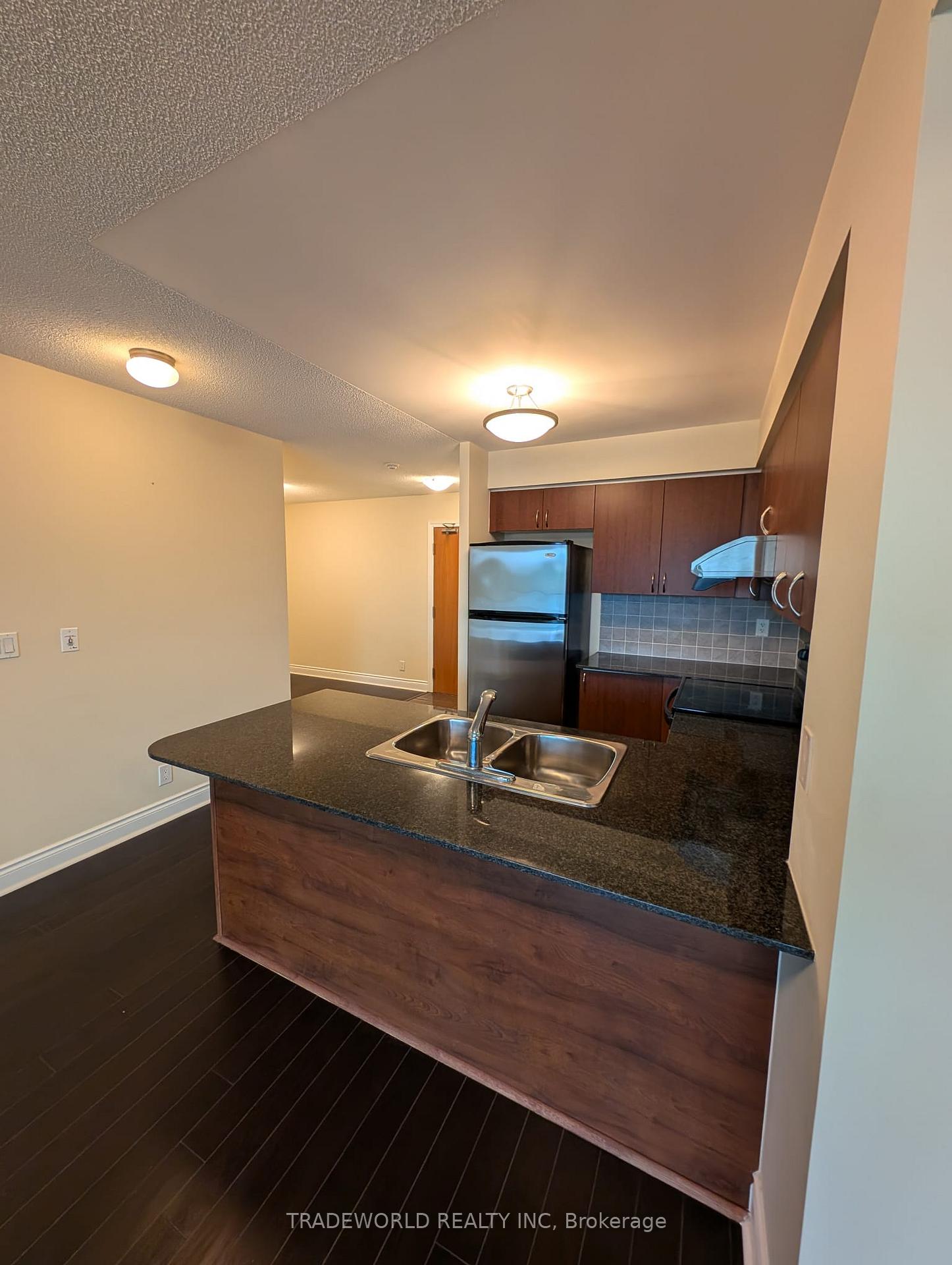 Photo 8 of Unit 512, 32 Clegg Road, Markham, Unionville — HOMEH