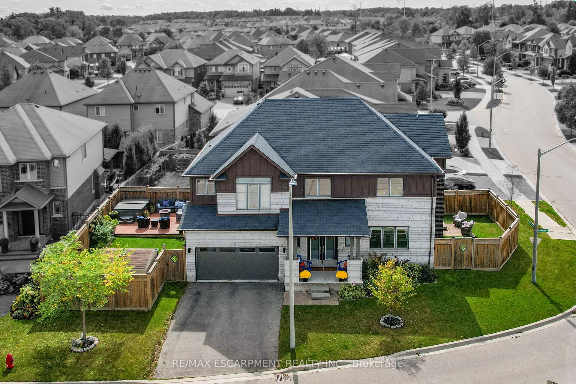 Front of 412 Annalee Drive