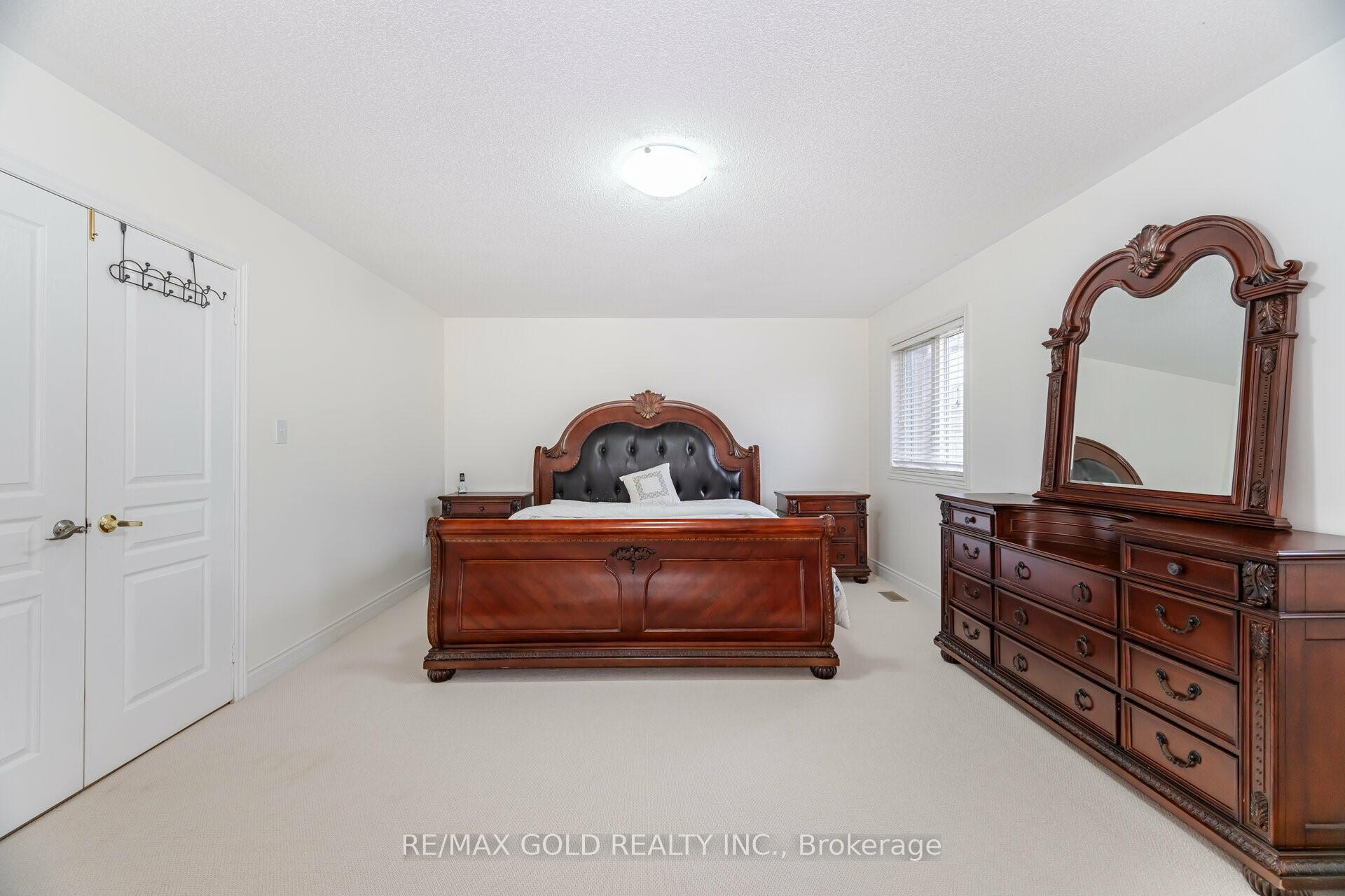 Photo 13 of 83 Pannahill Drive, Brampton, Bram East — HOMEH