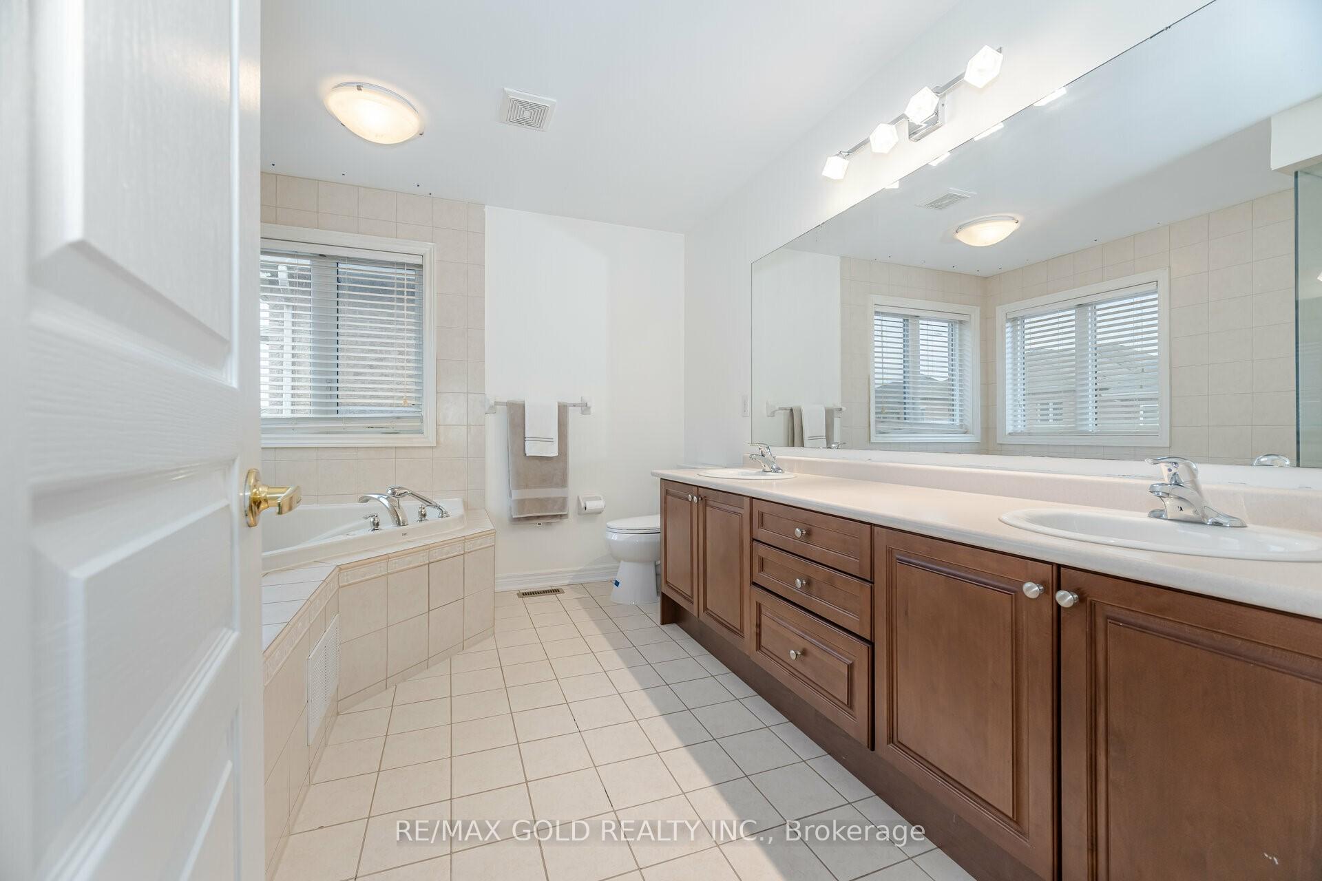 Photo 14 of 83 Pannahill Drive, Brampton, Bram East — HOMEH