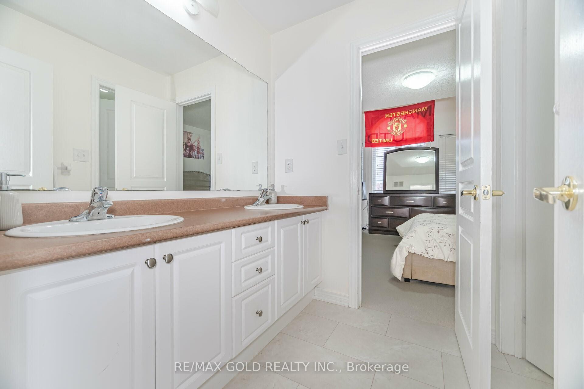 Photo 16 of 83 Pannahill Drive, Brampton, Bram East — HOMEH