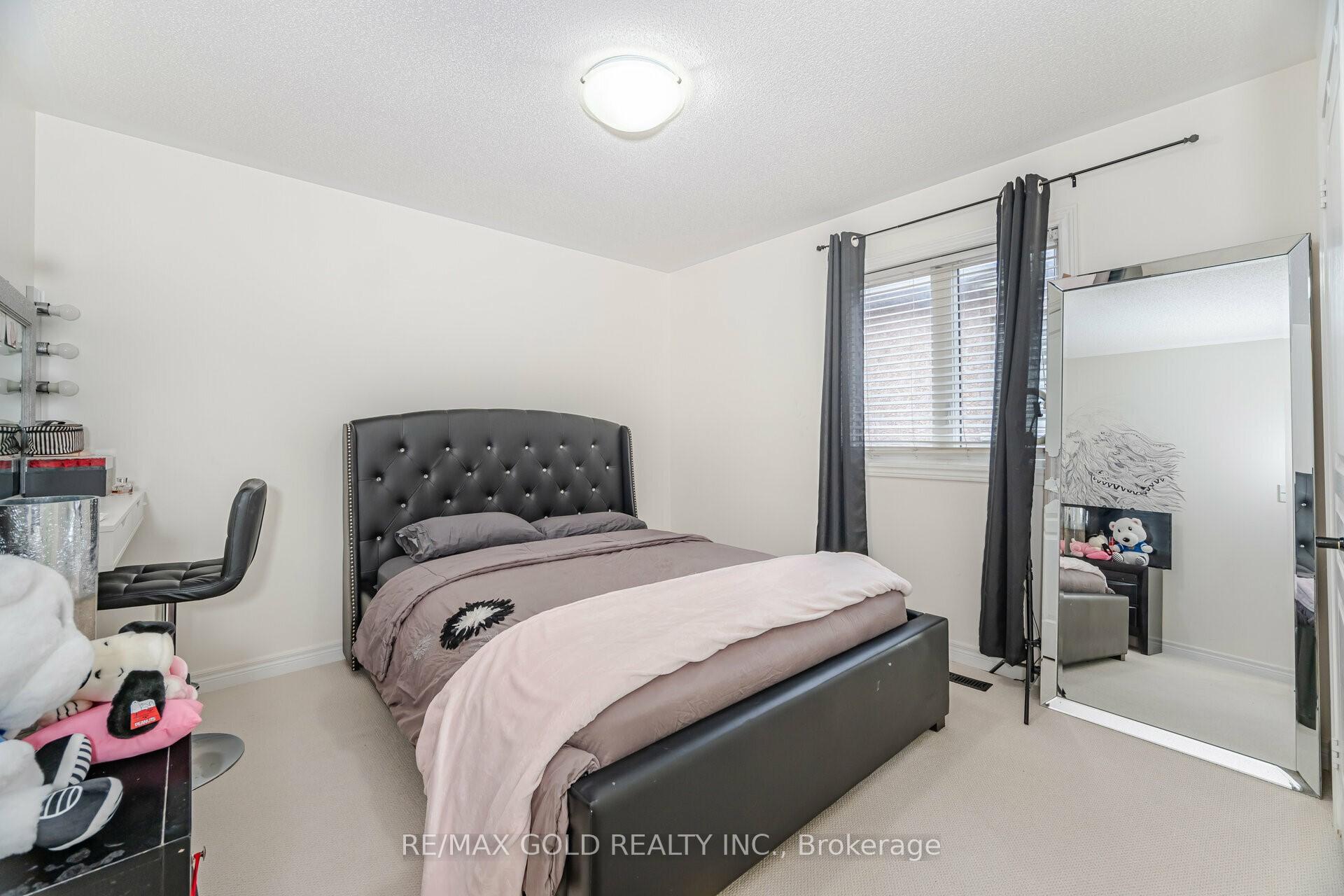 Photo 19 of 83 Pannahill Drive, Brampton, Bram East — HOMEH