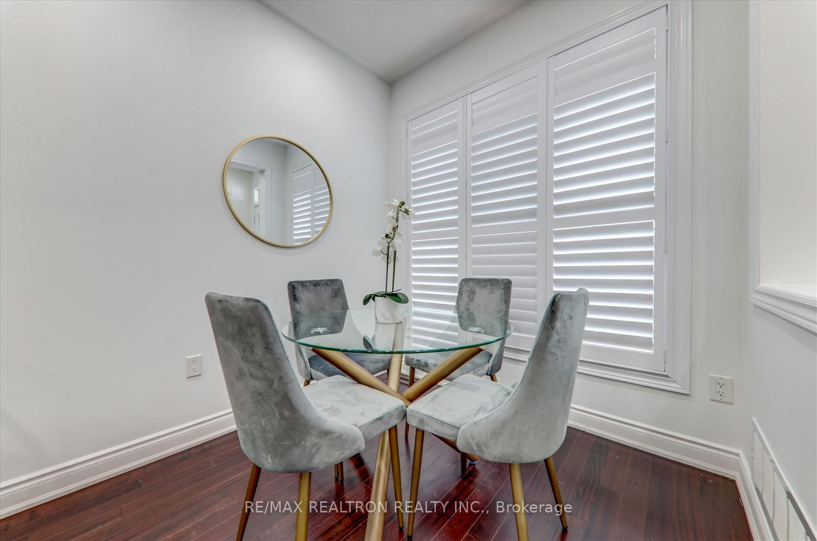 Photo 4 of 25 Sleightholme Crescent, Brampton, Bram East — HOMEH