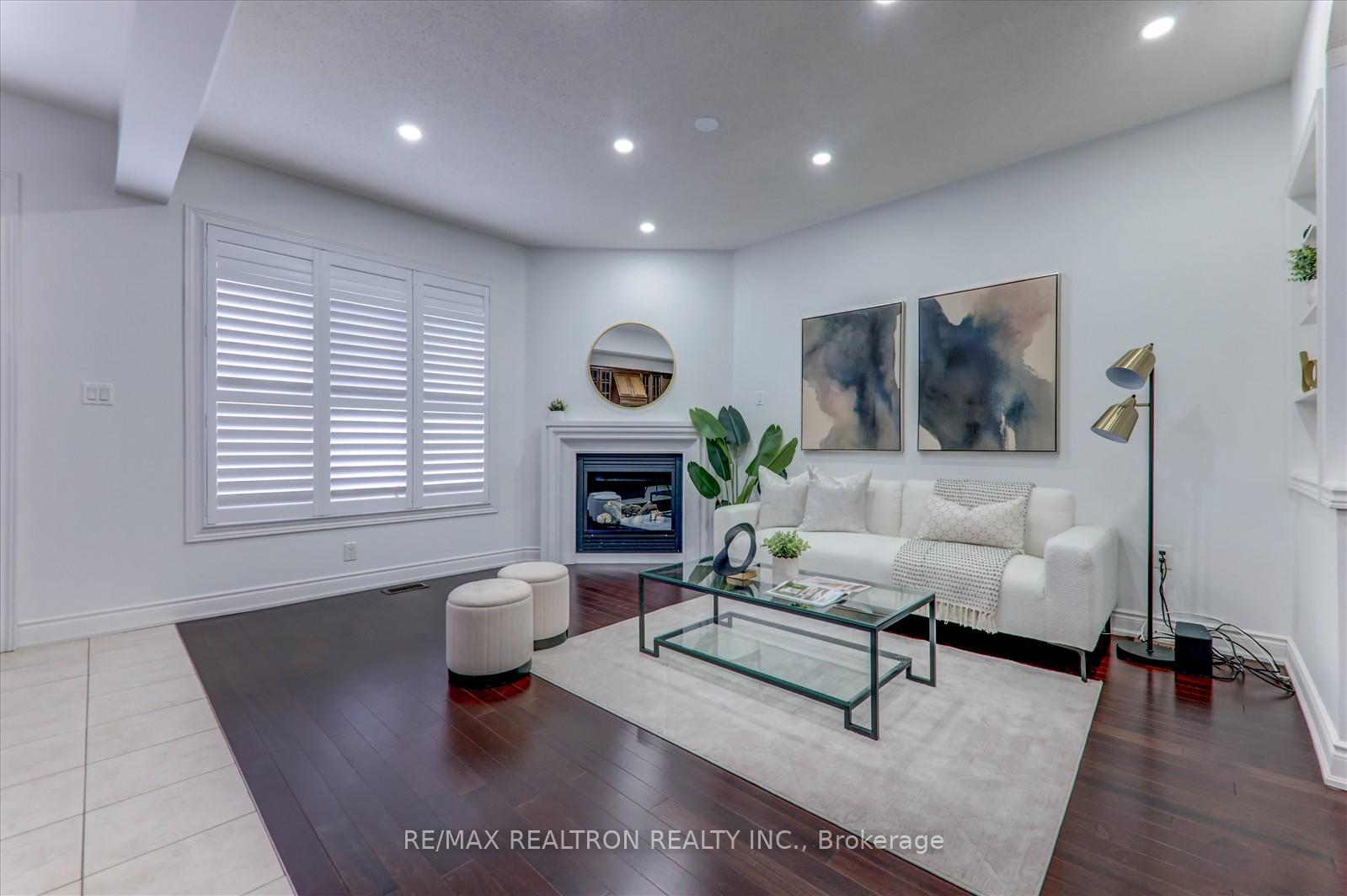 Photo 9 of 25 Sleightholme Crescent, Brampton, Bram East — HOMEH