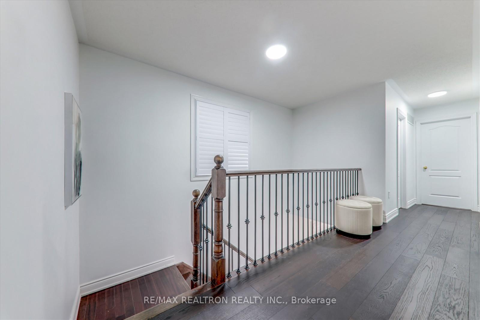 Photo 17 of 25 Sleightholme Crescent, Brampton, Bram East — HOMEH