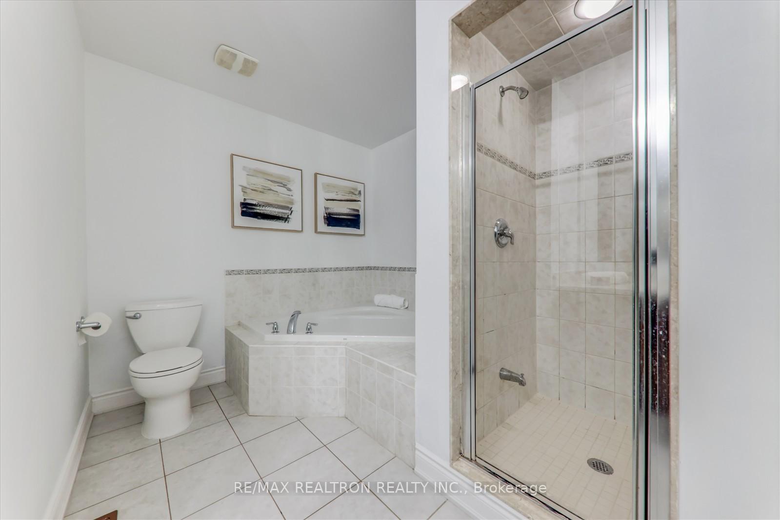 Photo 22 of 25 Sleightholme Crescent, Brampton, Bram East — HOMEH
