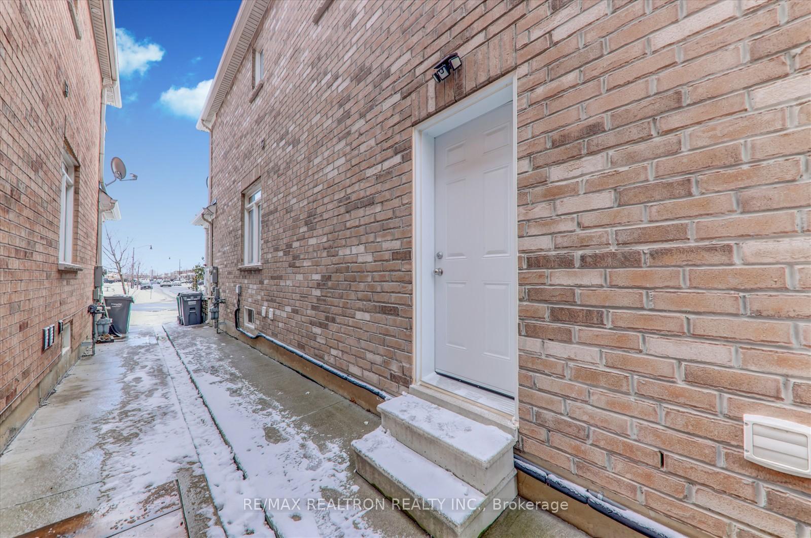 Photo 36 of 25 Sleightholme Crescent, Brampton, Bram East — HOMEH