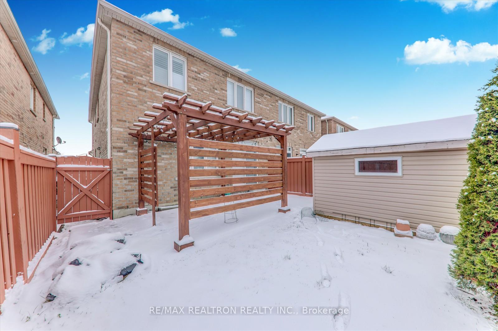 Photo 38 of 25 Sleightholme Crescent, Brampton, Bram East — HOMEH