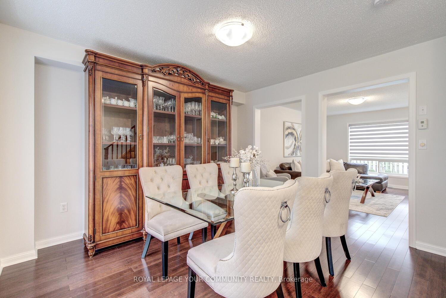 Photo 3 of 9 Sugarhill Drive, Brampton, Fletcher's Meadow — HOMEH