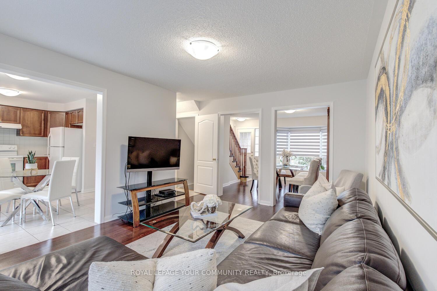Photo 8 of 9 Sugarhill Drive, Brampton, Fletcher's Meadow — HOMEH