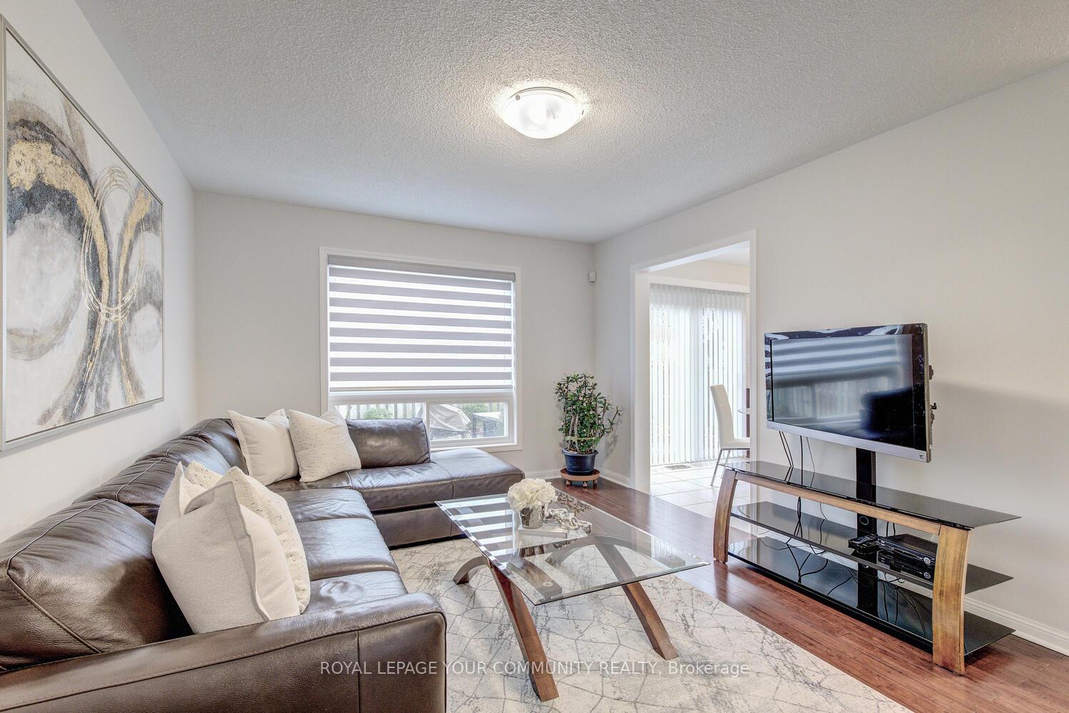 Photo 10 of 9 Sugarhill Drive, Brampton, Fletcher's Meadow — HOMEH