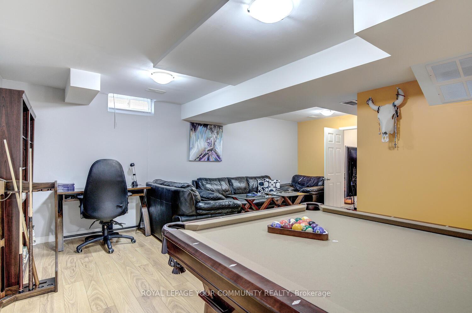 Photo 31 of 9 Sugarhill Drive, Brampton, Fletcher's Meadow — HOMEH