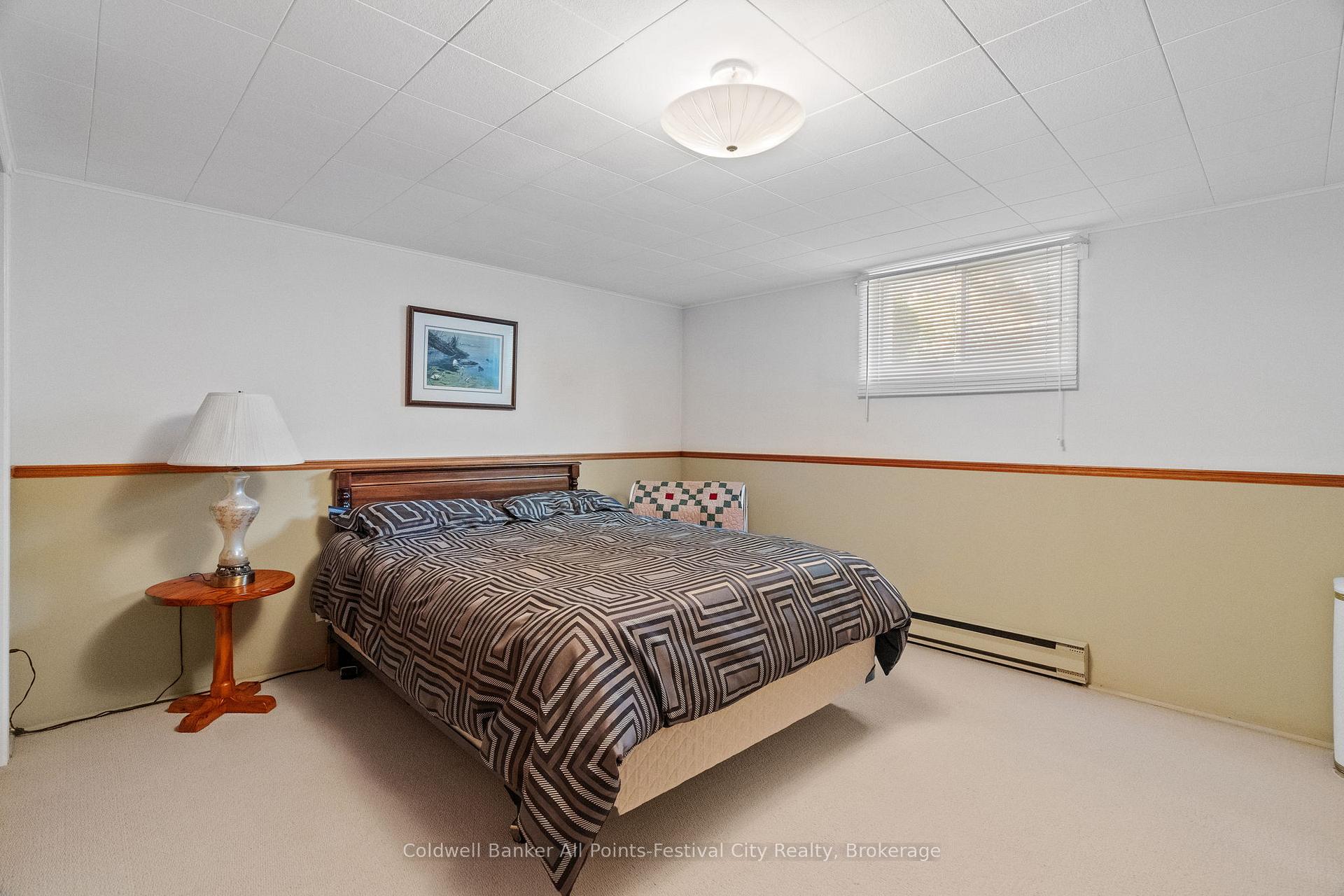 Photo 26 of 305 Warren Street, Goderich, Goderich (Town) — HOMEH