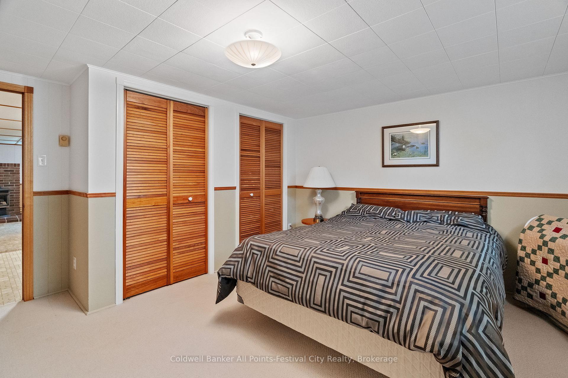 Photo 27 of 305 Warren Street, Goderich, Goderich (Town) — HOMEH