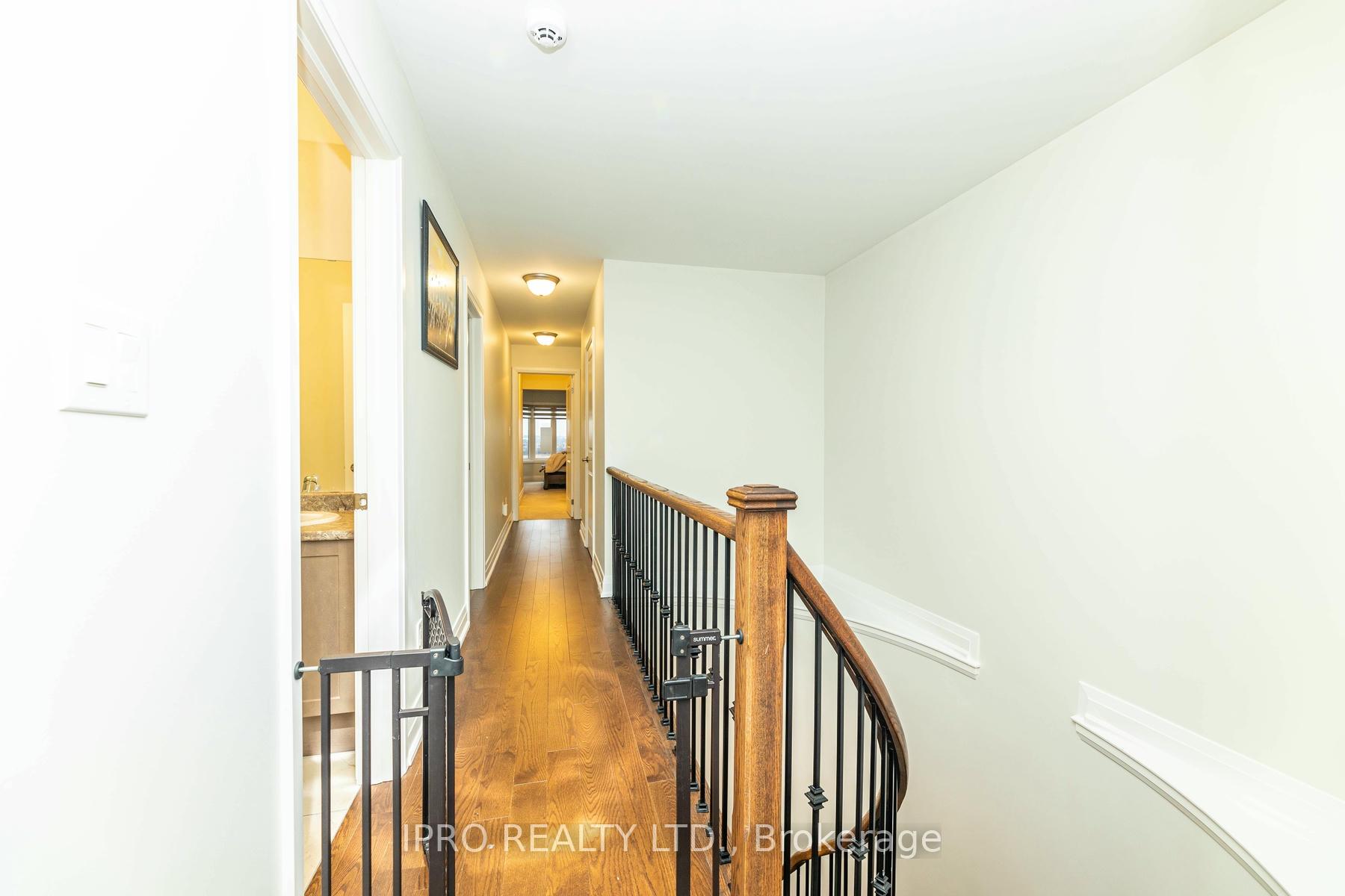 Photo 17 of 7 Dalbeattie Drive, Brampton, Bram West — HOMEH