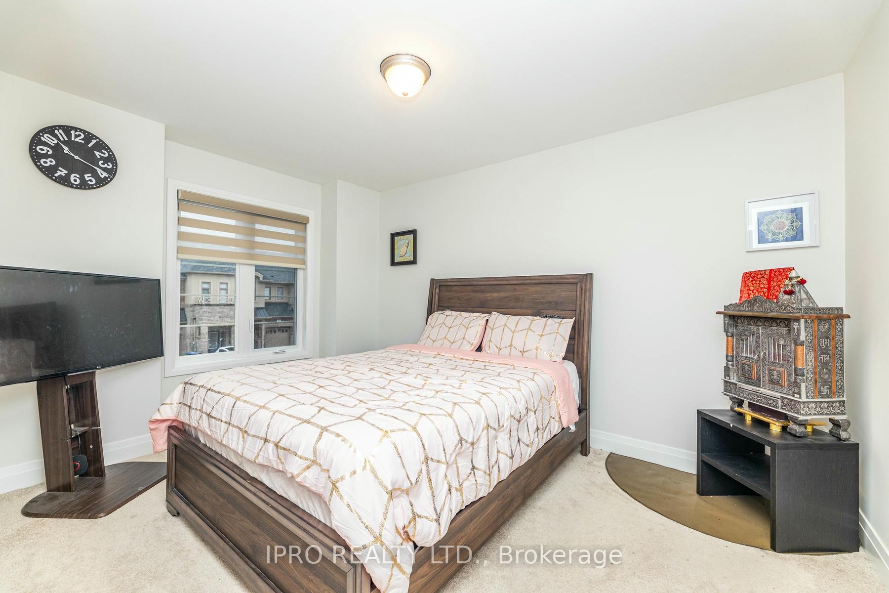 Photo 23 of 7 Dalbeattie Drive, Brampton, Bram West — HOMEH
