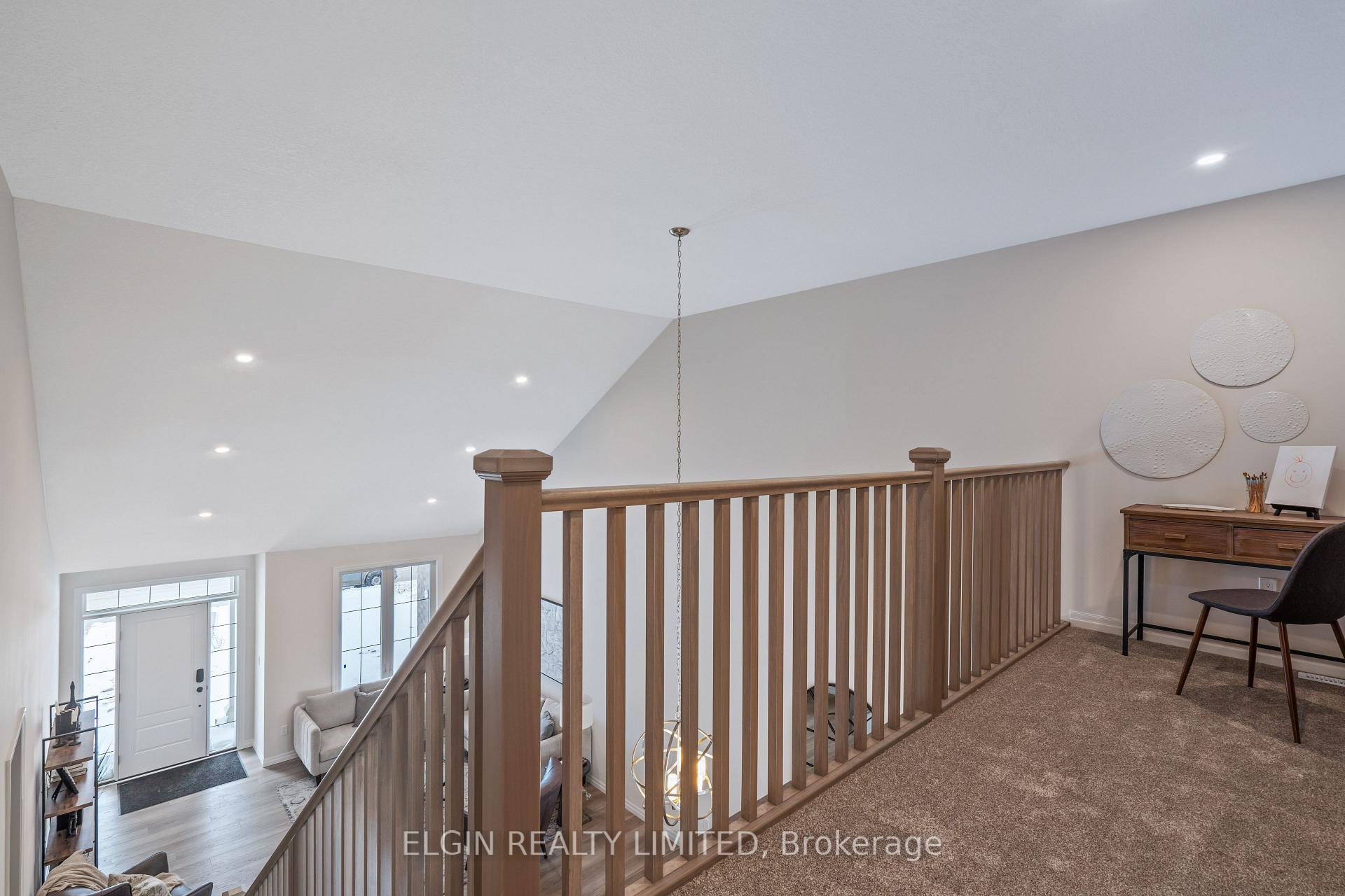Photo 3 of 54 Dunning Way, St. Thomas — HOMEH