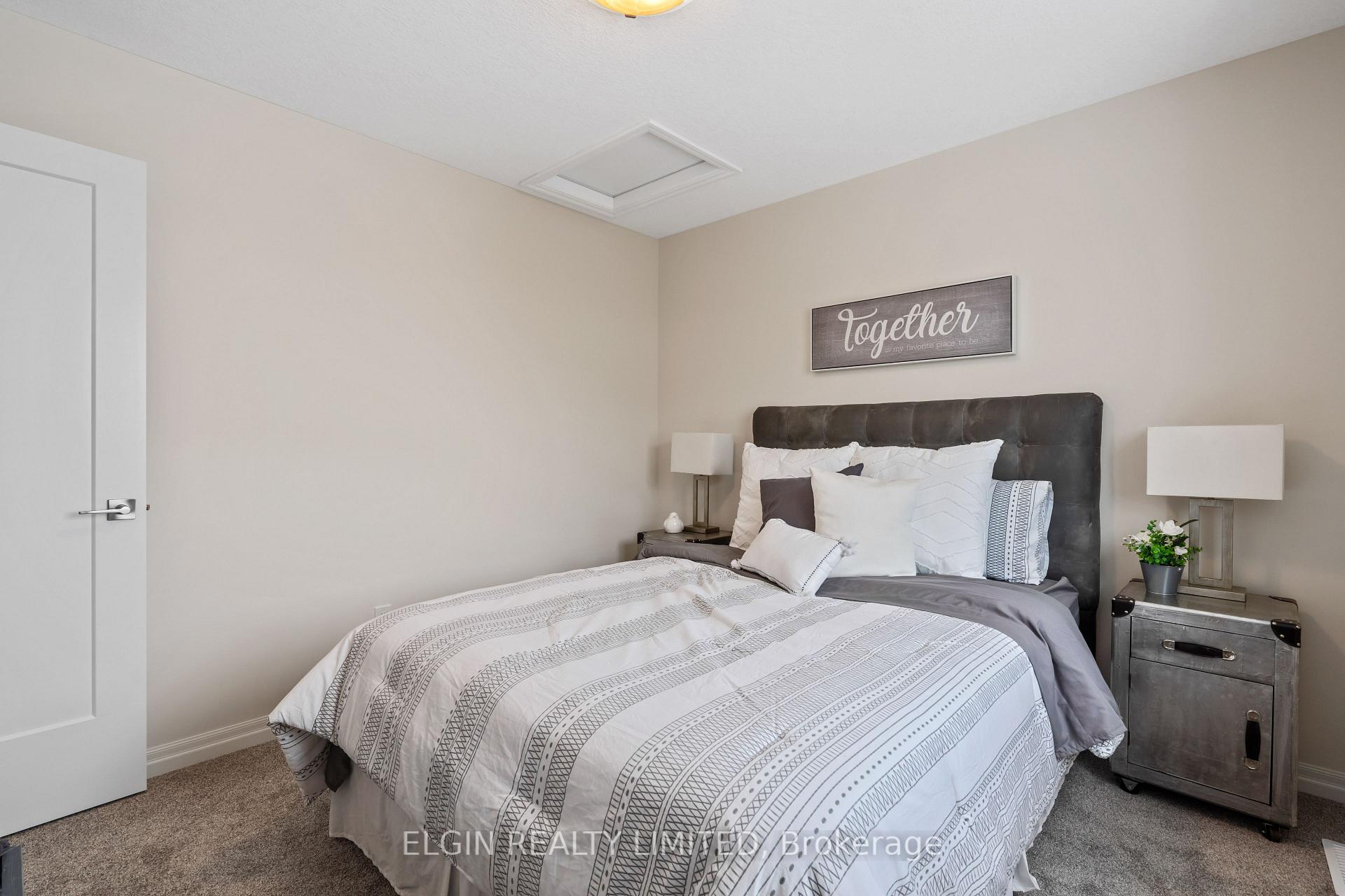 Photo 5 of 54 Dunning Way, St. Thomas — HOMEH