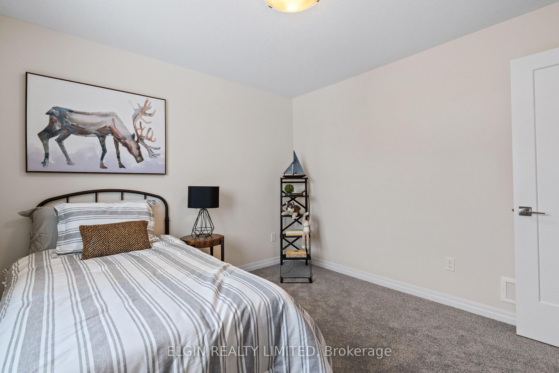 Photo 7 of 54 Dunning Way, St. Thomas — HOMEH