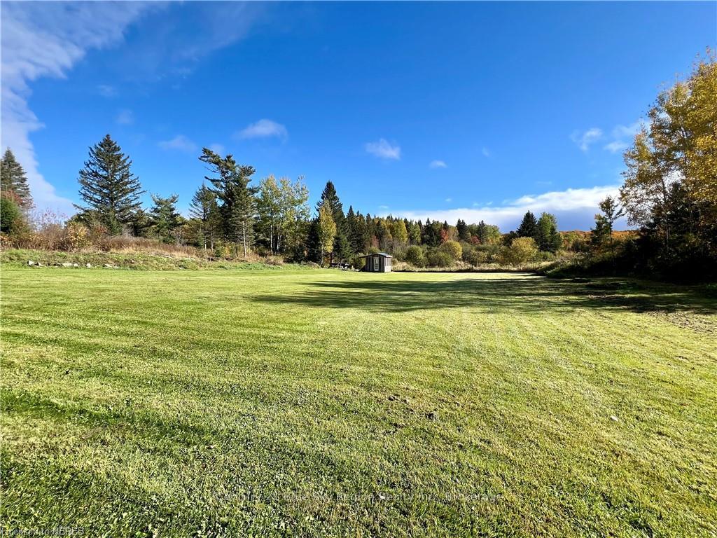Photo 11 of 1219 Memorial Park Drive E, Powassan — HOMEH