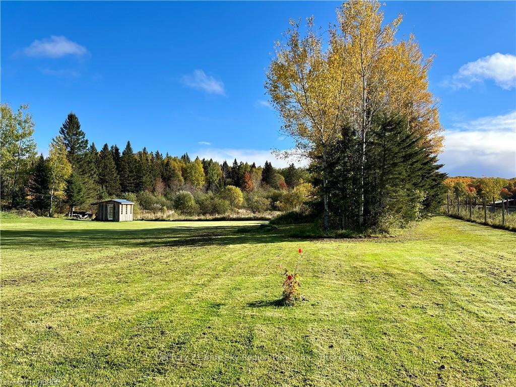 Photo 12 of 1219 Memorial Park Drive E, Powassan — HOMEH