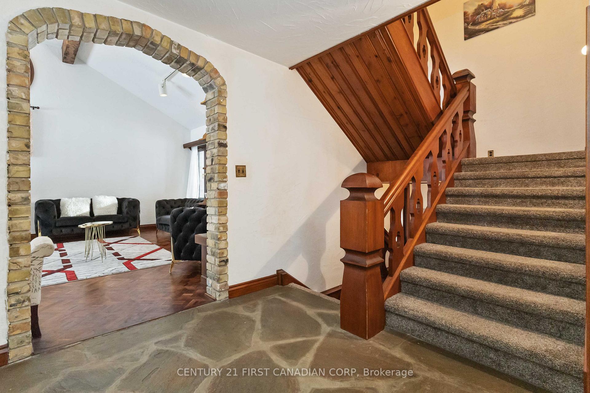 Photo 9 of 239 Woodworth Crescent, St. Thomas — HOMEH
