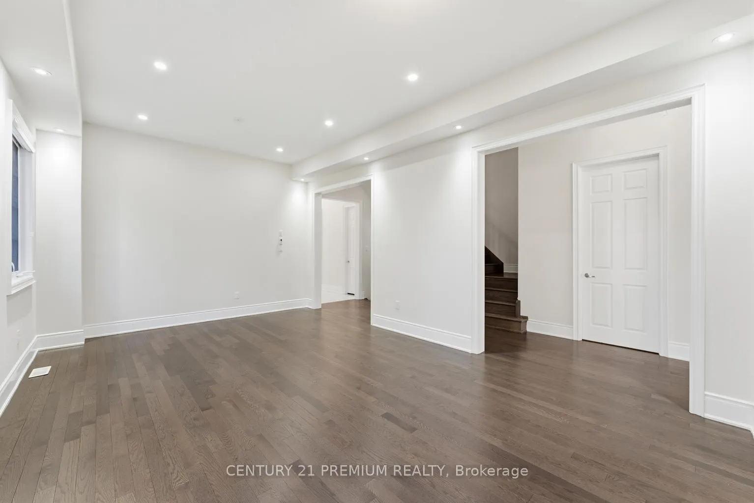 Photo 8 of 18 Landview Road, Brampton, Toronto Gore Rural Estate — HOMEH