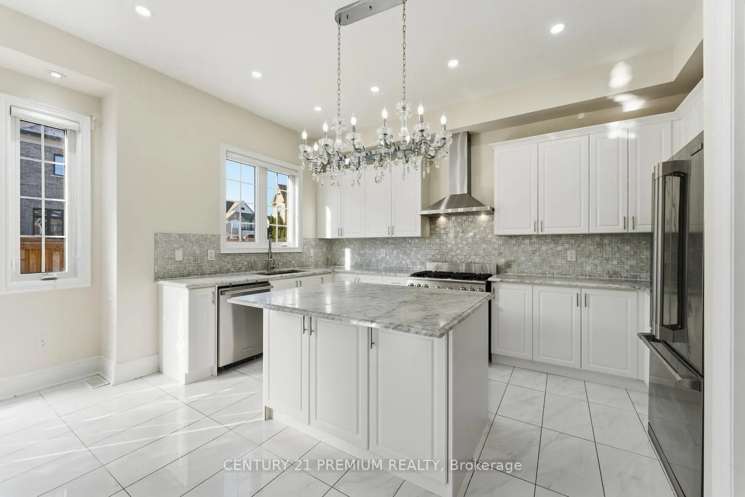 Photo 13 of 18 Landview Road, Brampton, Toronto Gore Rural Estate — HOMEH