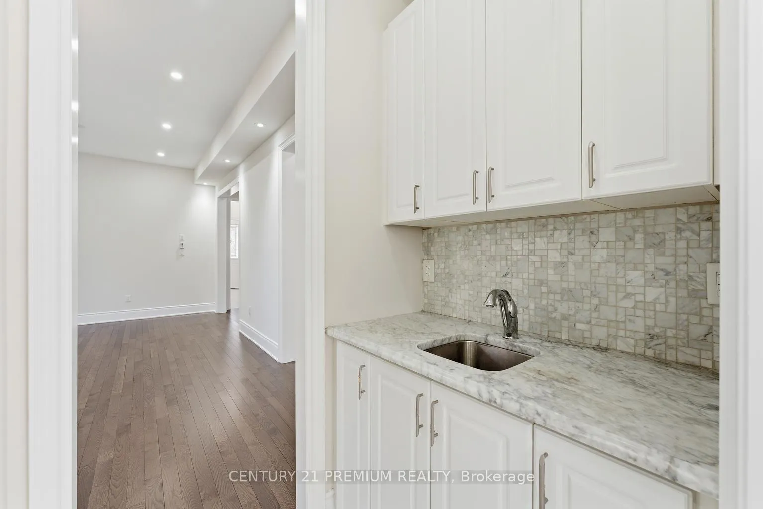 Photo 18 of 18 Landview Road, Brampton, Toronto Gore Rural Estate — HOMEH