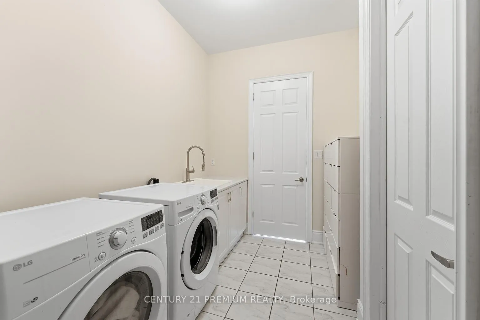 Photo 26 of 18 Landview Road, Brampton, Toronto Gore Rural Estate — HOMEH