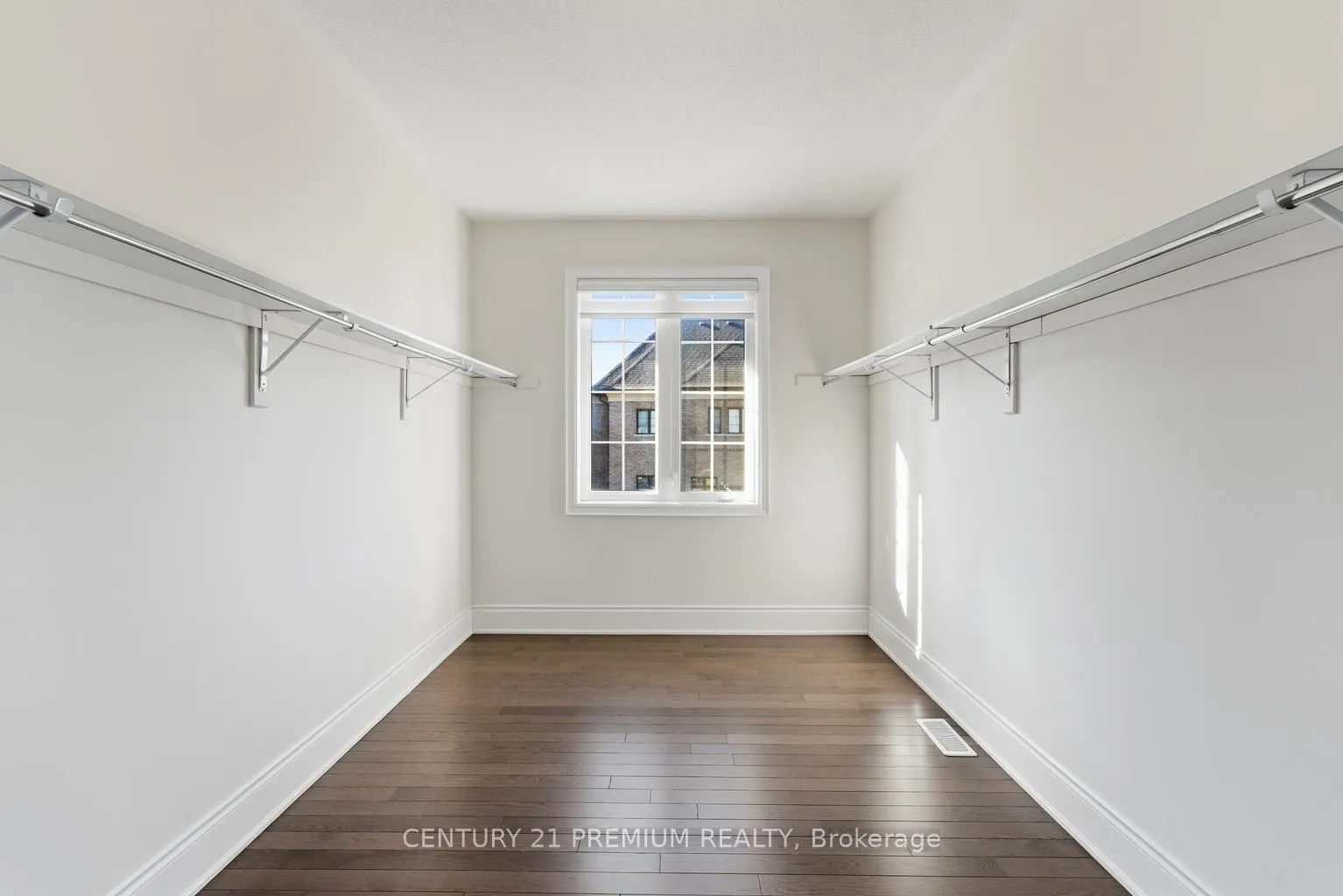 Photo 33 of 18 Landview Road, Brampton, Toronto Gore Rural Estate — HOMEH
