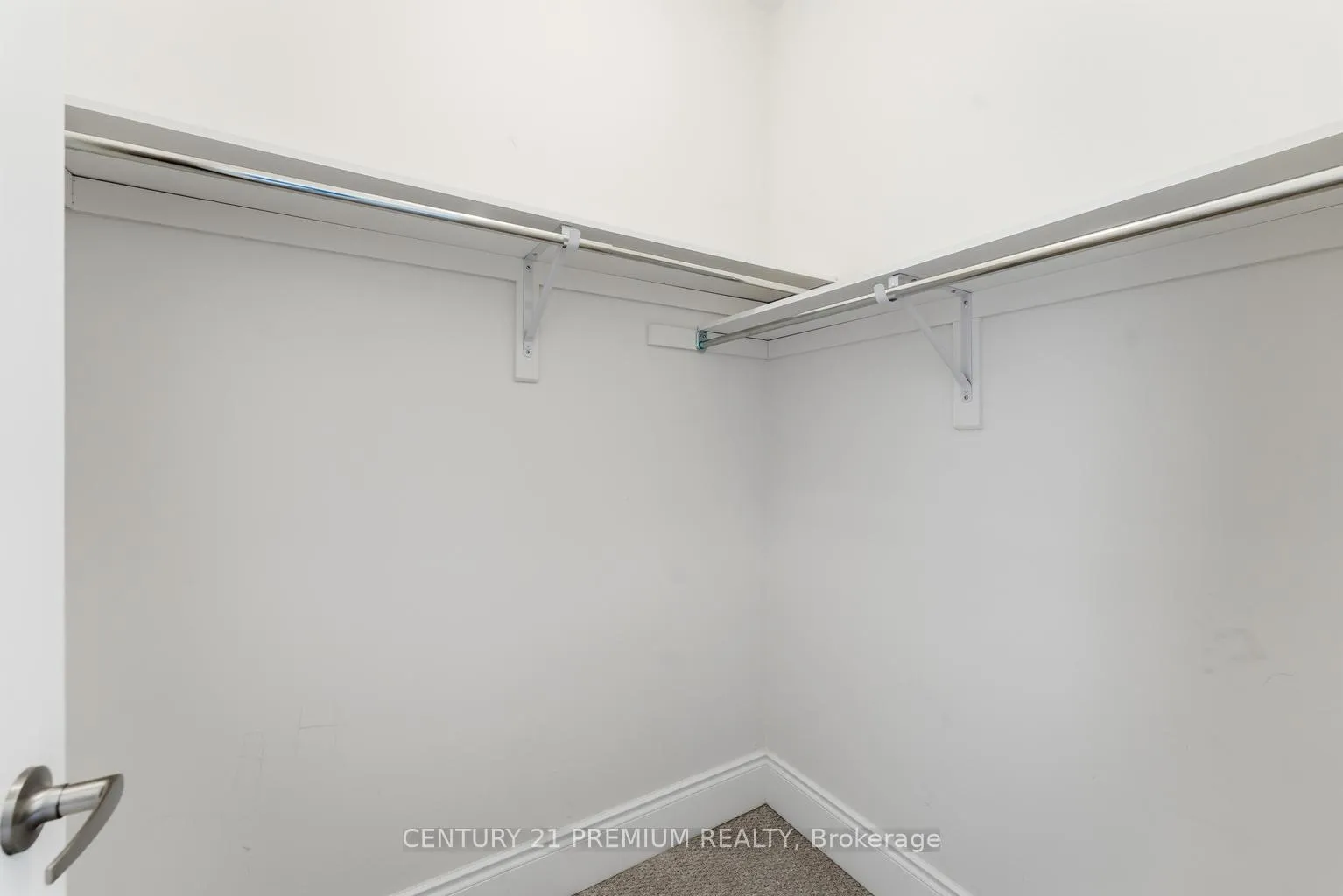 Photo 36 of 18 Landview Road, Brampton, Toronto Gore Rural Estate — HOMEH