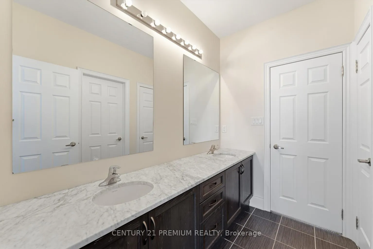 Photo 37 of 18 Landview Road, Brampton, Toronto Gore Rural Estate — HOMEH