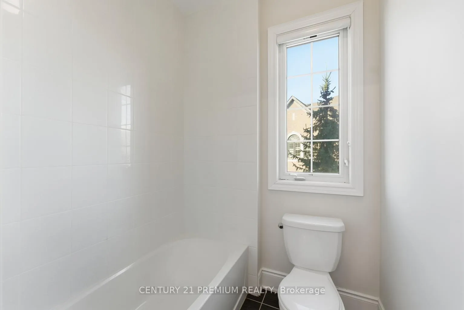 Photo 38 of 18 Landview Road, Brampton, Toronto Gore Rural Estate — HOMEH