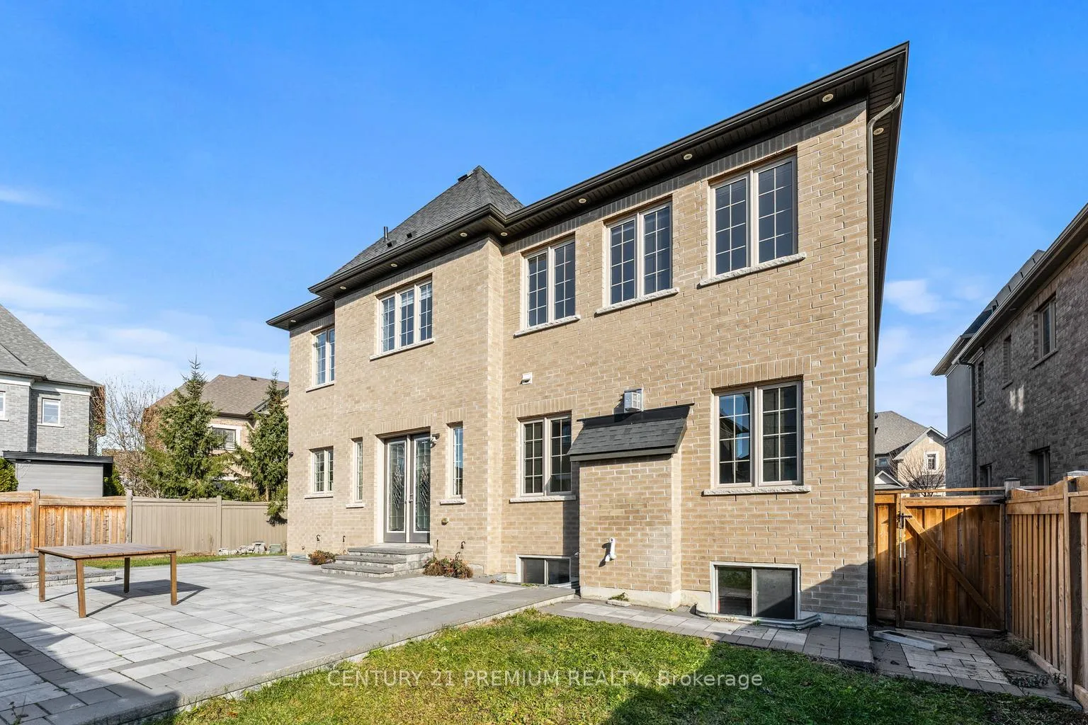 Photo 48 of 18 Landview Road, Brampton, Toronto Gore Rural Estate — HOMEH