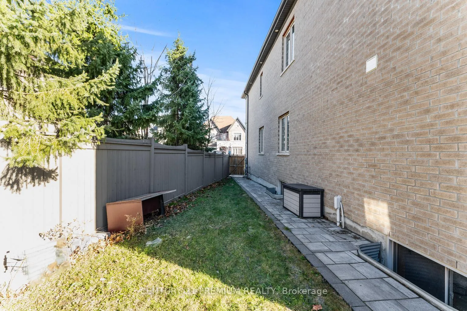 Photo 50 of 18 Landview Road, Brampton, Toronto Gore Rural Estate — HOMEH