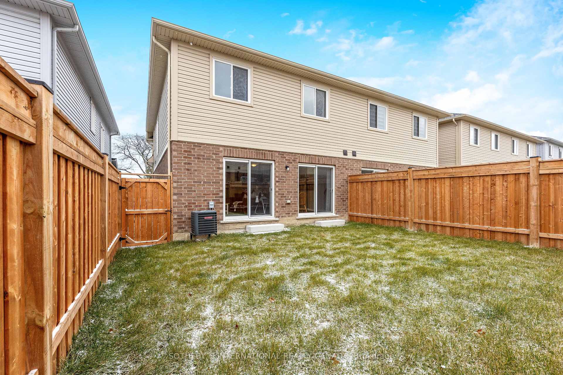Photo 28 of 84 Bobolink Road, Hamilton, Bruleville — HOMEH