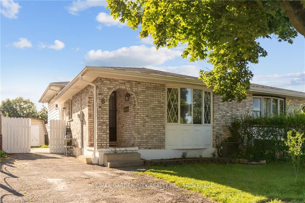 Front of 8 Canterbury Drive