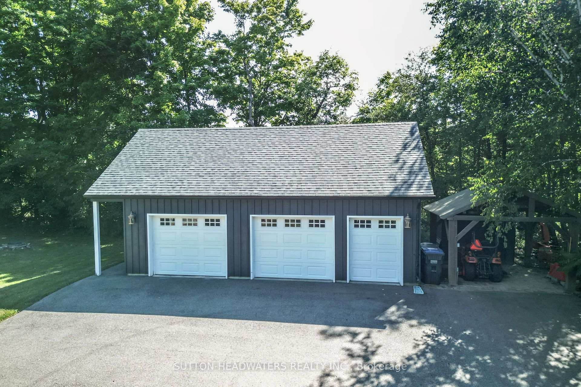 Photo 2 of 563 River Road, Caledon, Rural Caledon — HOMEH