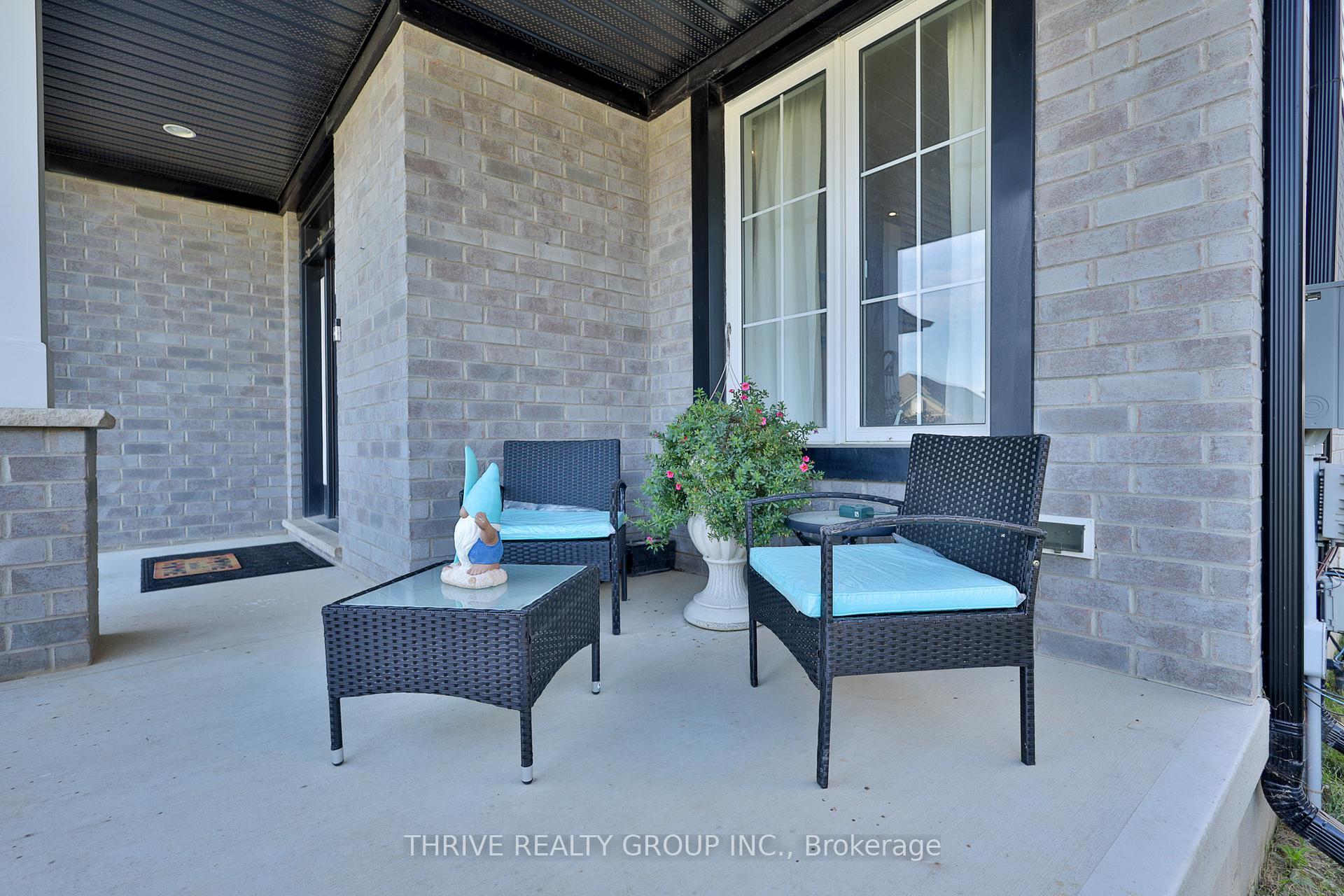 Photo 2 of 72 Carolina Crescent, St. Thomas — HOMEH