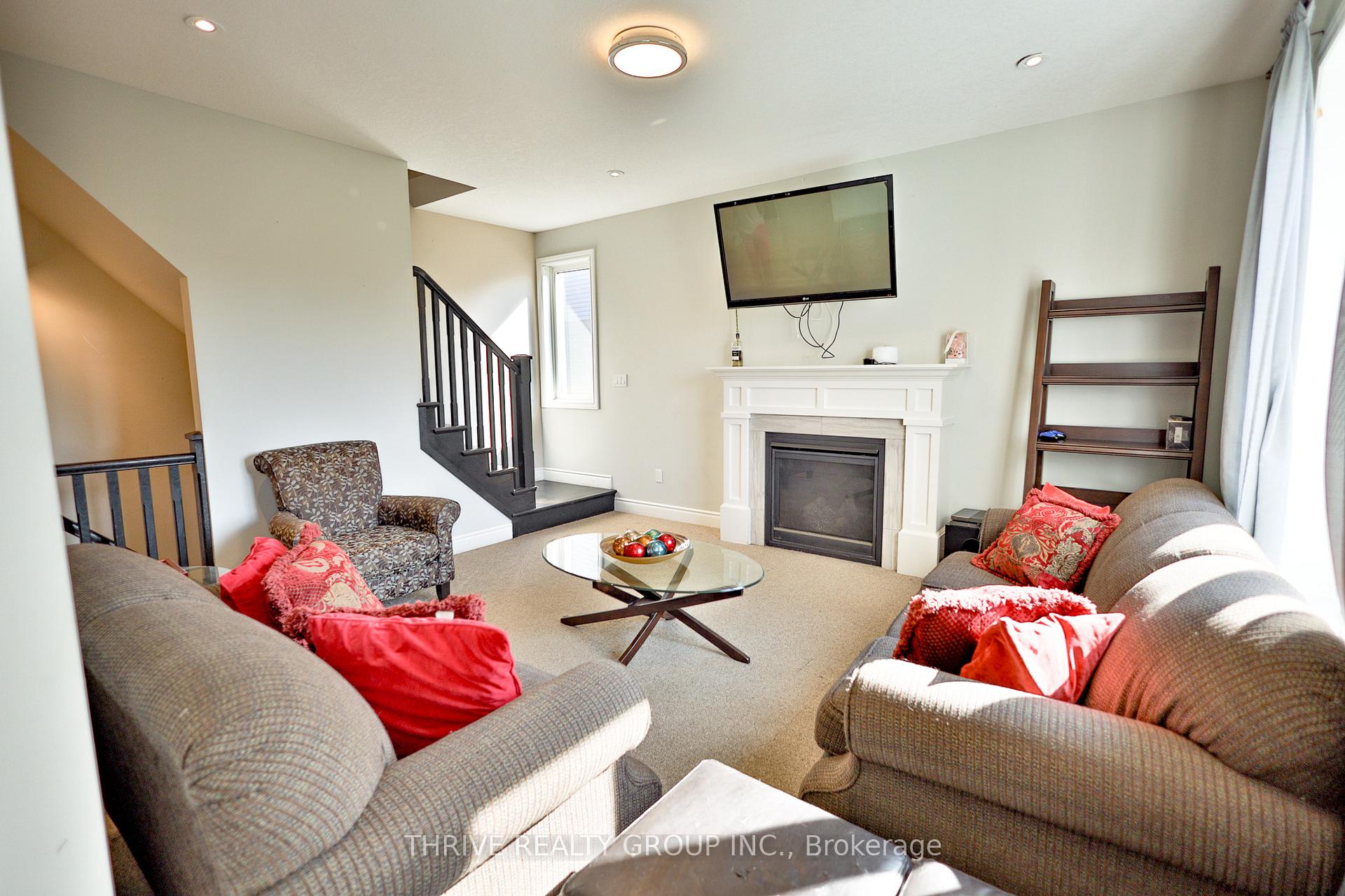 Photo 13 of 72 Carolina Crescent, St. Thomas — HOMEH