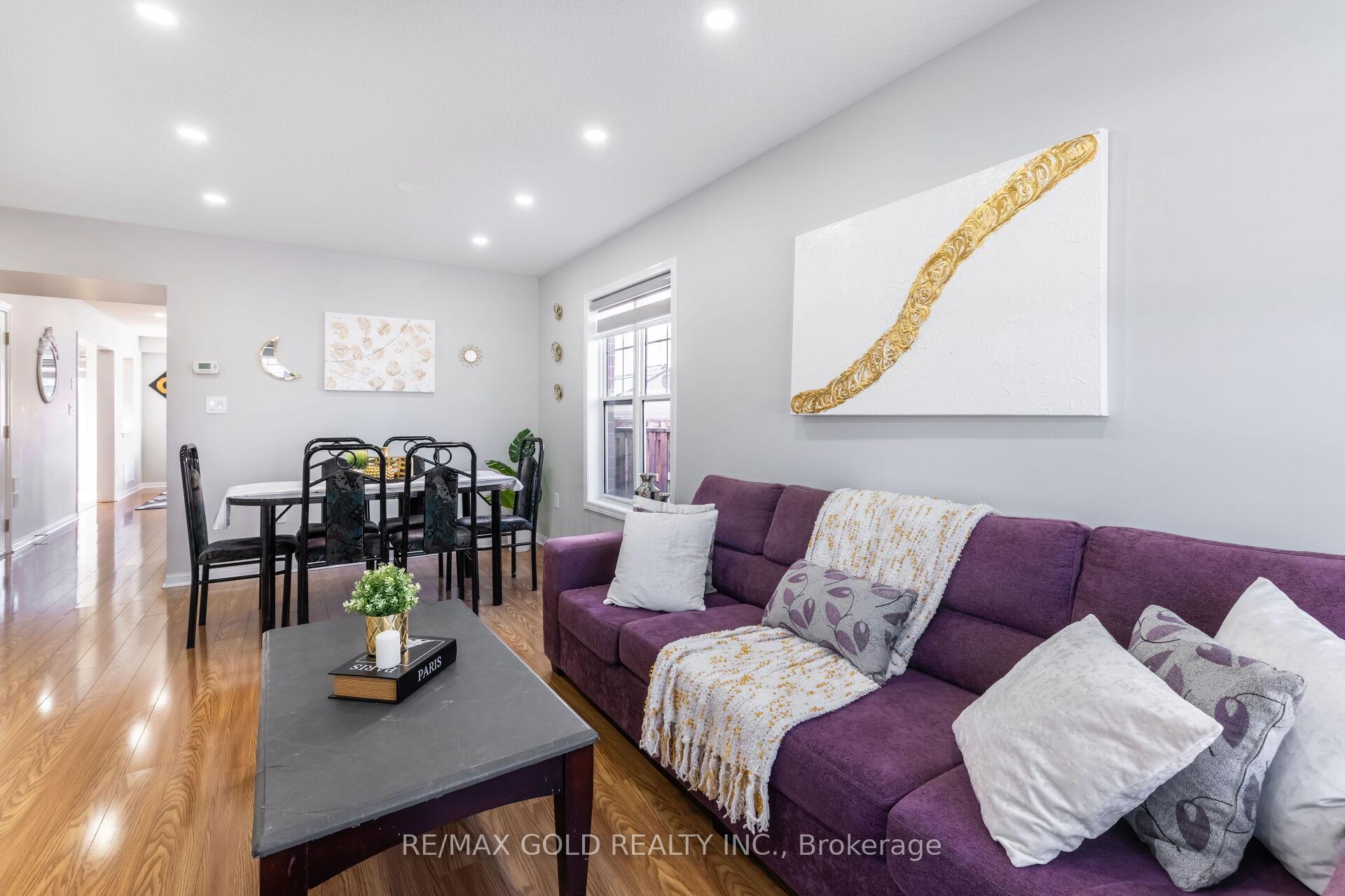 Photo 28 of 210 Owlridge Drive, Brampton, Credit Valley — HOMEH