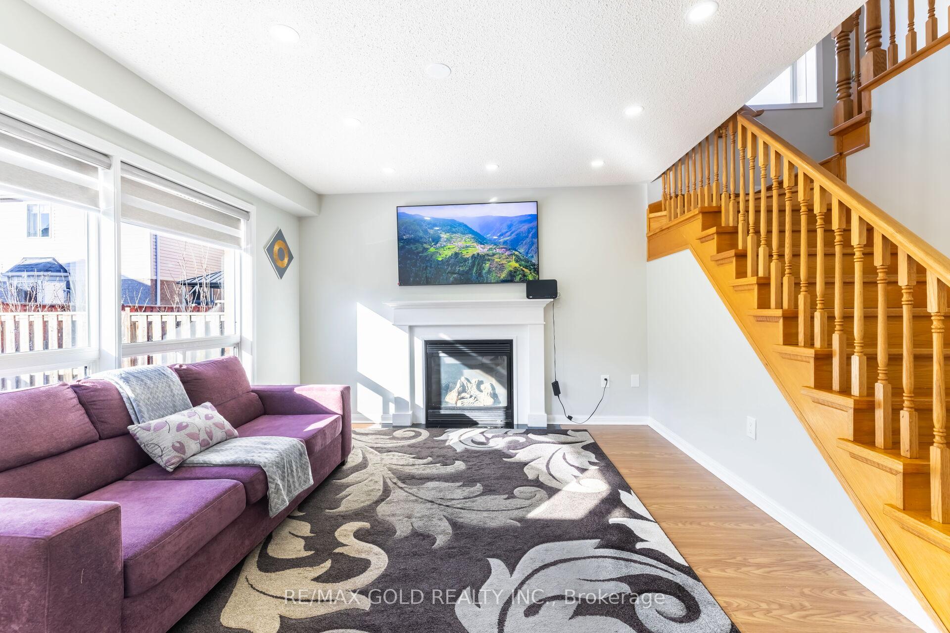 Photo 32 of 210 Owlridge Drive, Brampton, Credit Valley — HOMEH