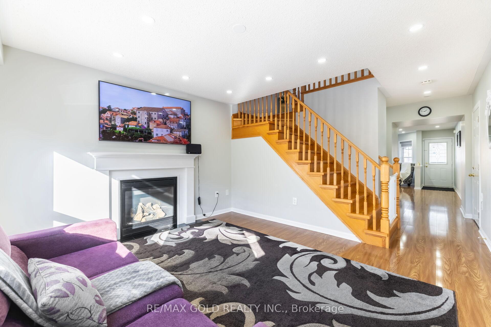 Photo 34 of 210 Owlridge Drive, Brampton, Credit Valley — HOMEH