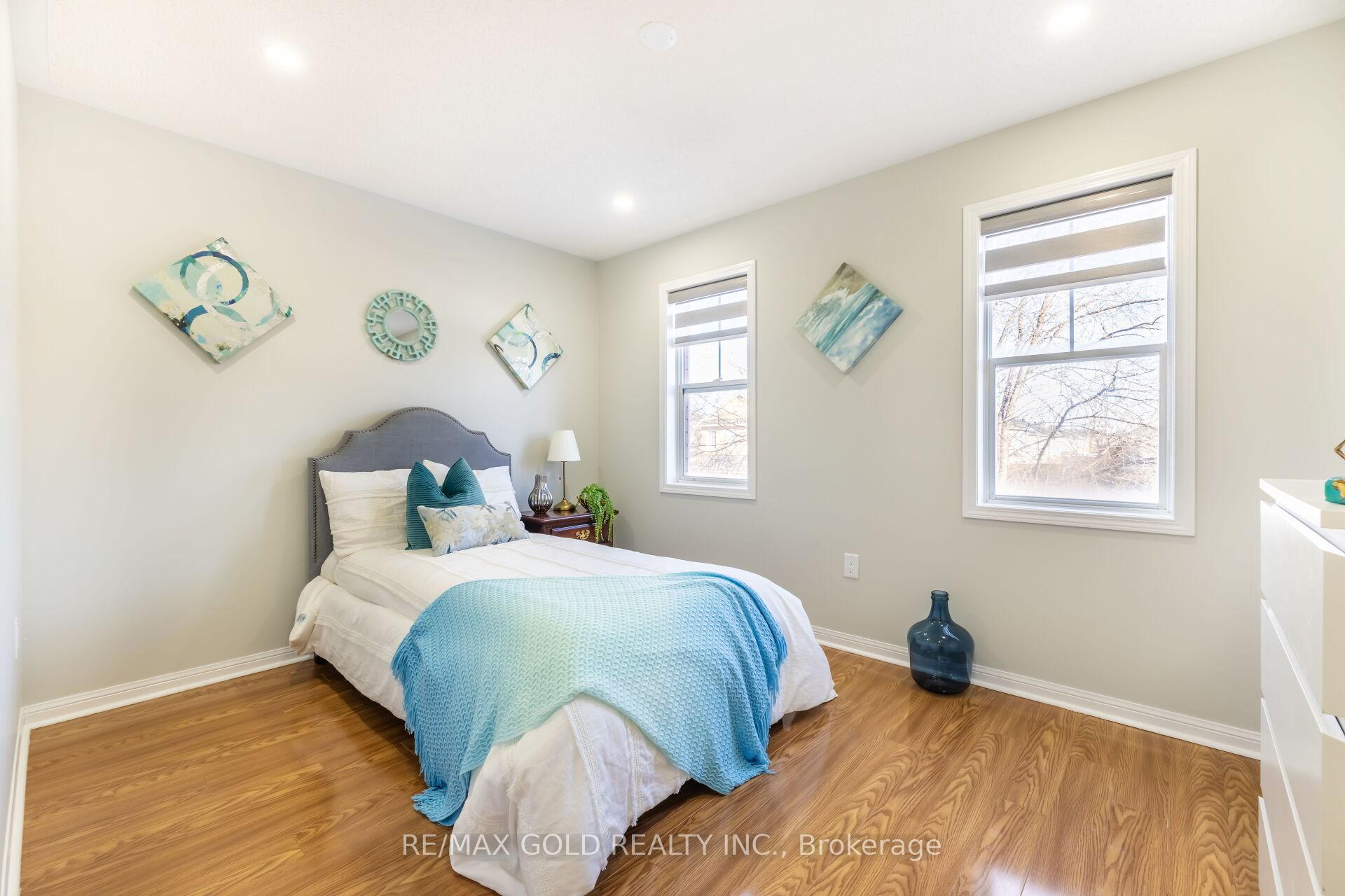 Photo 71 of 210 Owlridge Drive, Brampton, Credit Valley — HOMEH