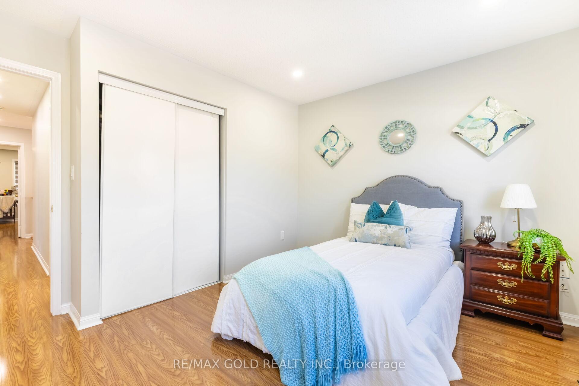 Photo 72 of 210 Owlridge Drive, Brampton, Credit Valley — HOMEH